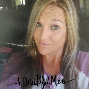 Meet your Posher, Angie